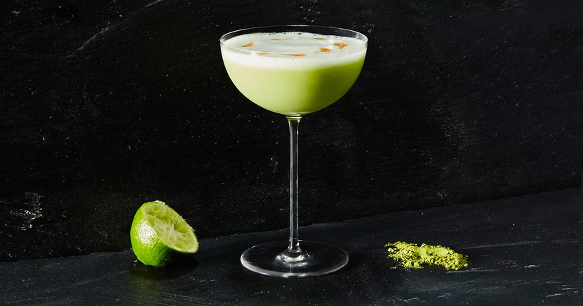 Matcha pisco Sour Cocktail